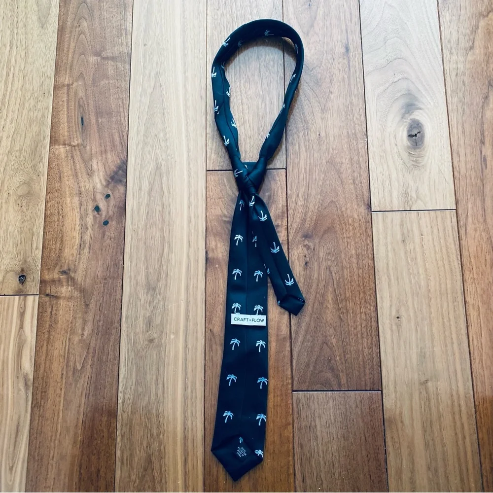 Craft + Flow Kids Palm Tree Tie Black and Grey
